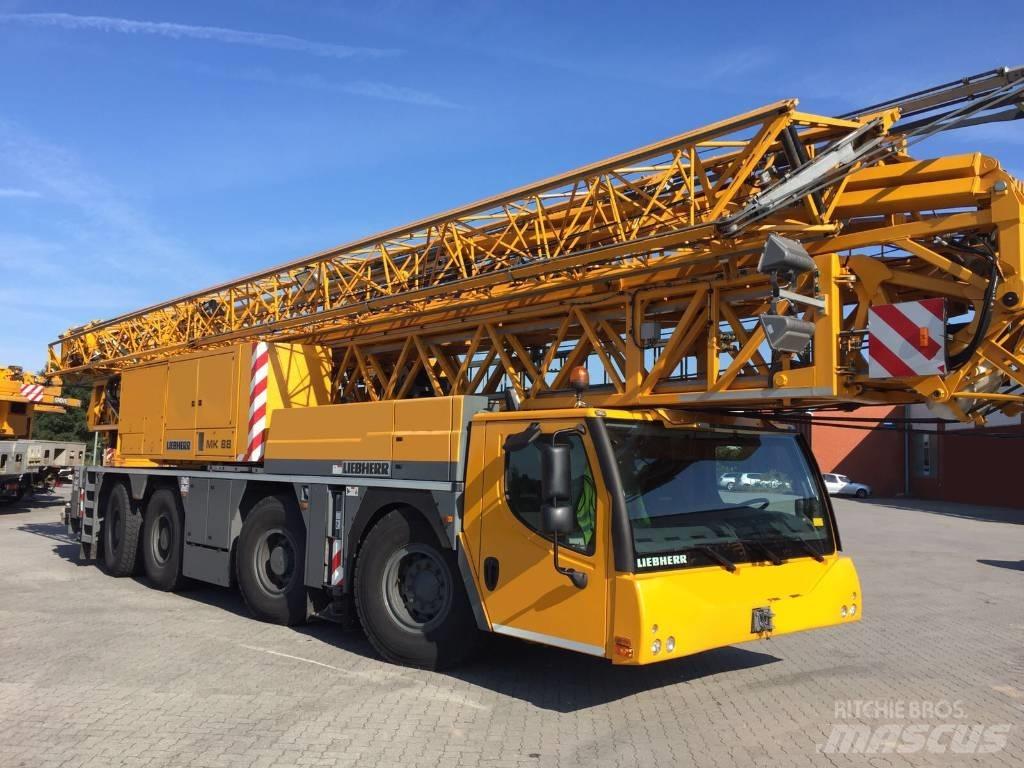 Liebherr MK 88 Plus Maastikutõstukid