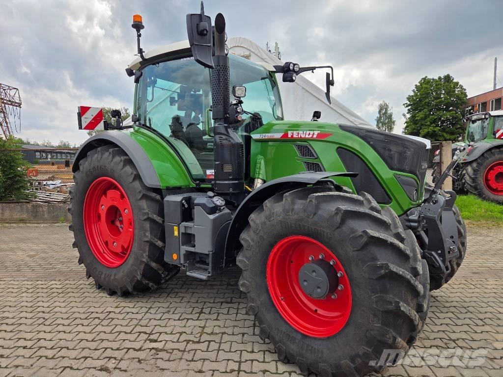 Fendt 724 Vario Traktorid