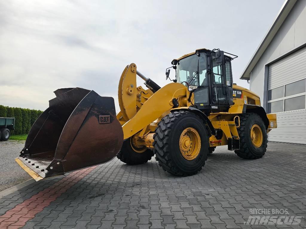 CAT 938 M Rataslaadurid