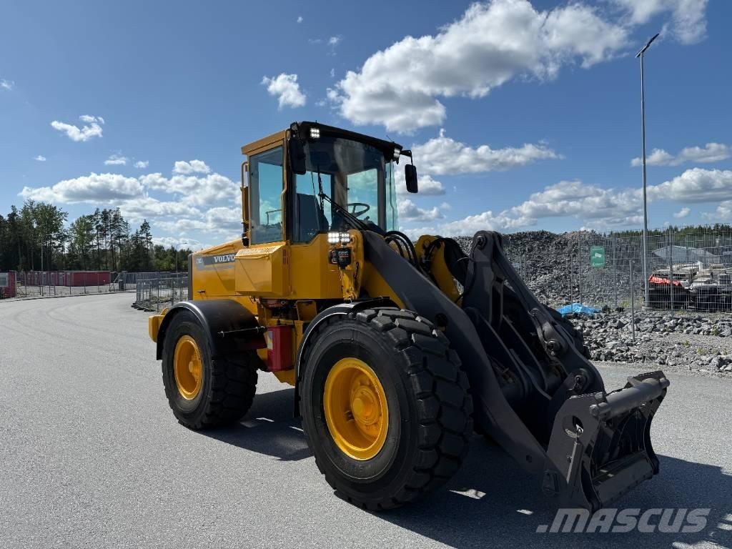 Volvo L 70 C Rataslaadurid