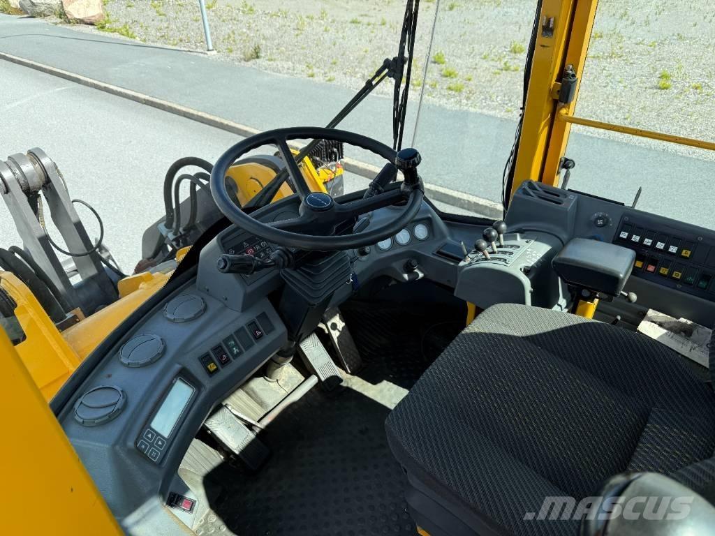 Volvo L 70 C Rataslaadurid