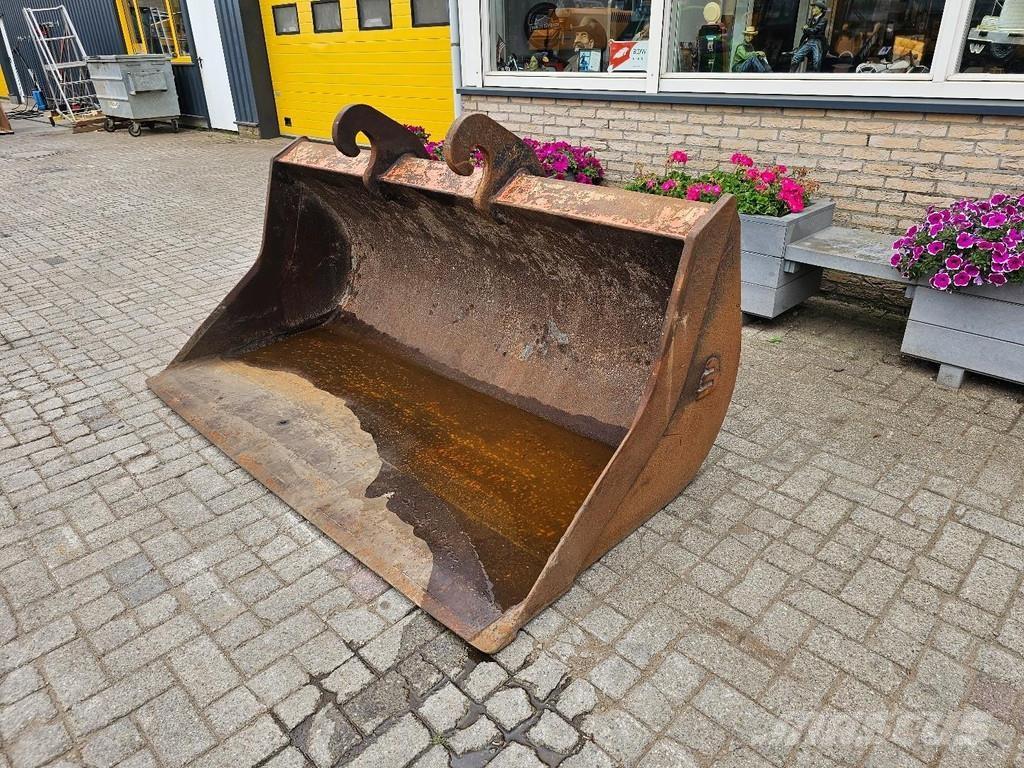  Onbekend Slotenbak Kopad