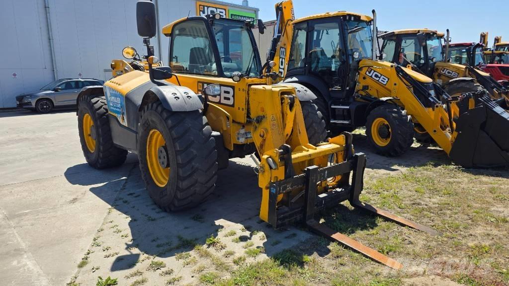 JCB 560-80 Agri Plus Teleskoop rataslaadurid