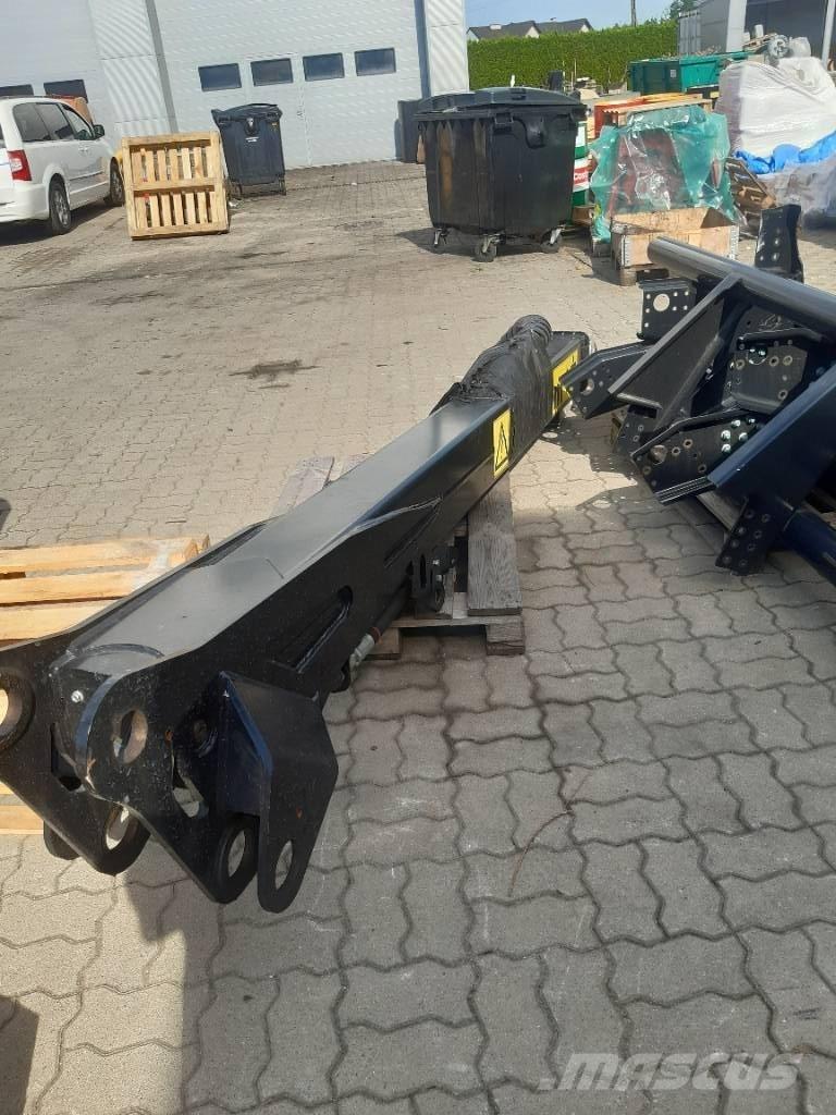 Komatsu 901.6 Harvesteri kraanad