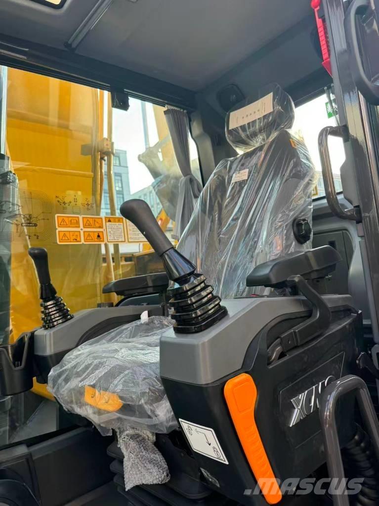 XCMG XE 135 GA Roomikekskavaatorid