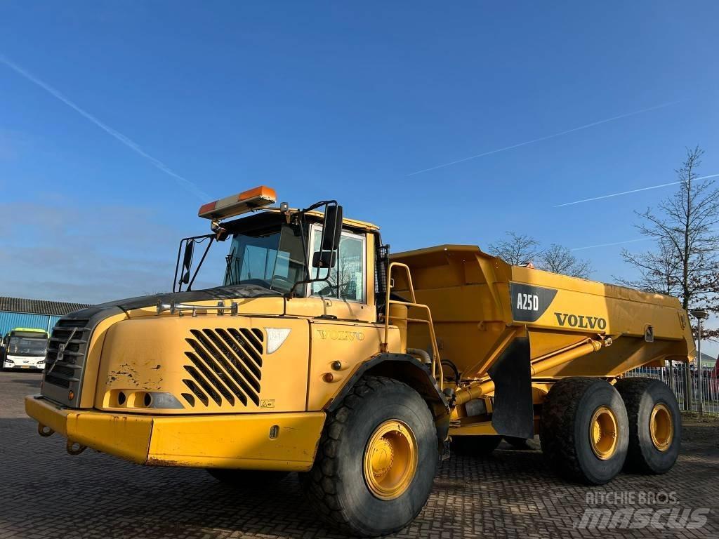 Volvo A 25 D Liigendraamiga pinnaseveokid