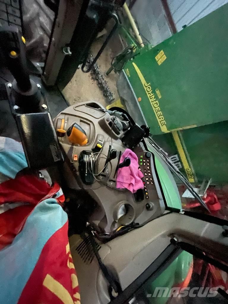John Deere 6100 M Traktorid