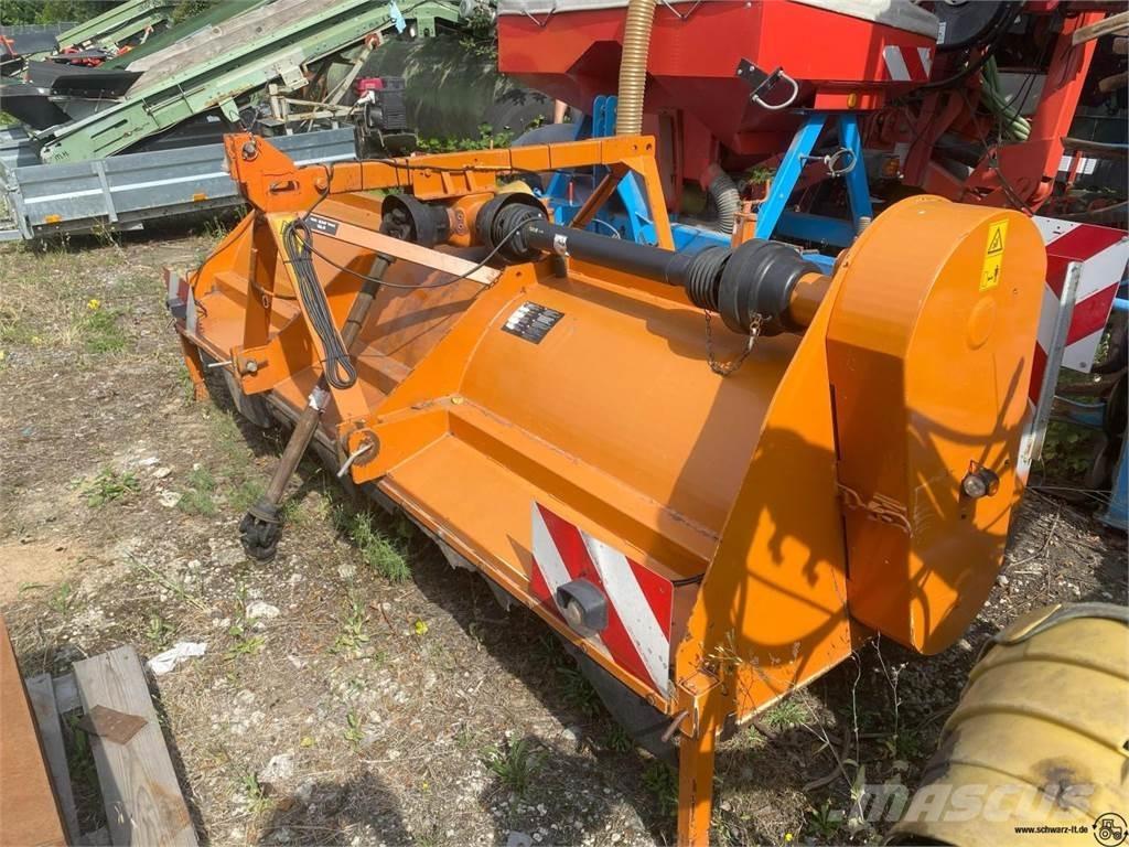 Struik 4LKFA75 Kartulikombainid