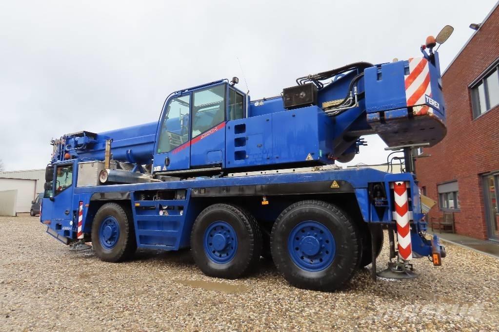 Terex Demag AC 50-1 Maastikutõstukid