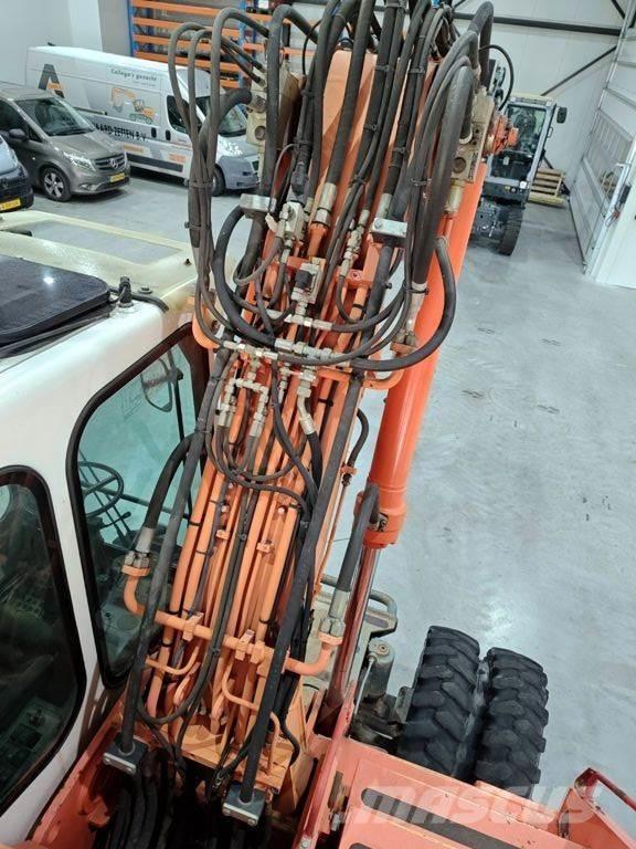 Atlas 1404 Ratasekskavaatorid