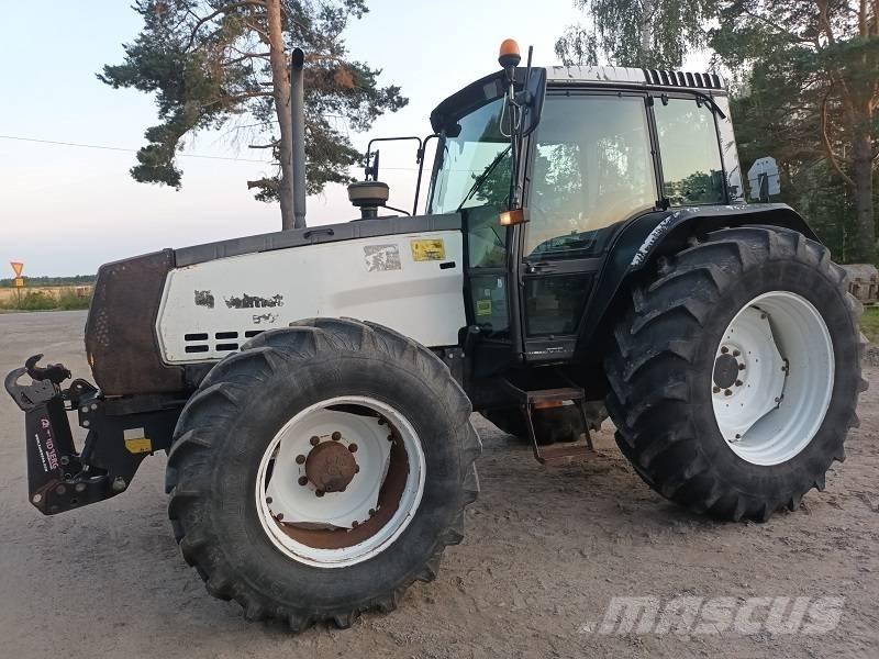 Valmet 8100 Traktorid