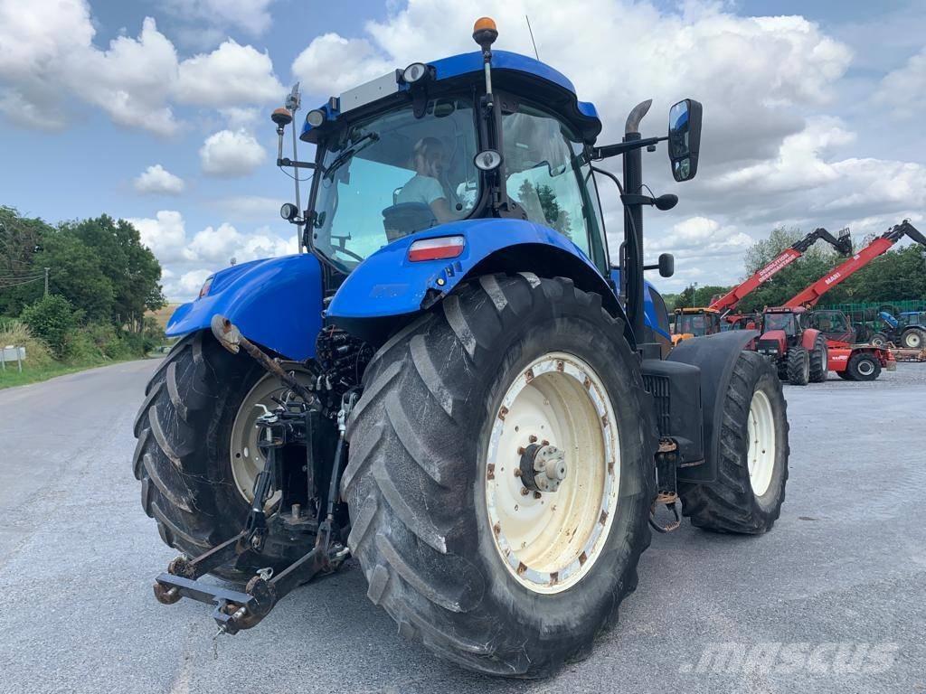 New Holland T 7.210 Traktorid