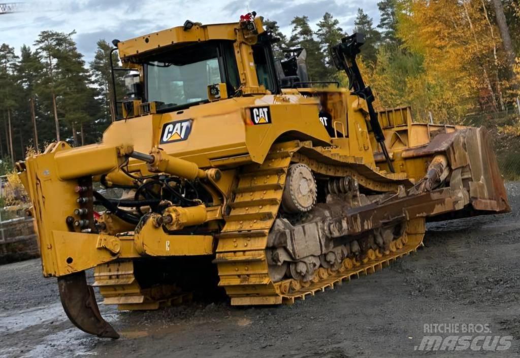 CAT D 8 T Buldooserid