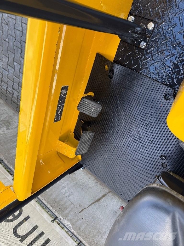Yanmar C 30 R-2 B Väikekallurid