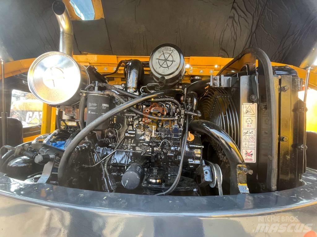 Hyundai 60 W VS Ratasekskavaatorid
