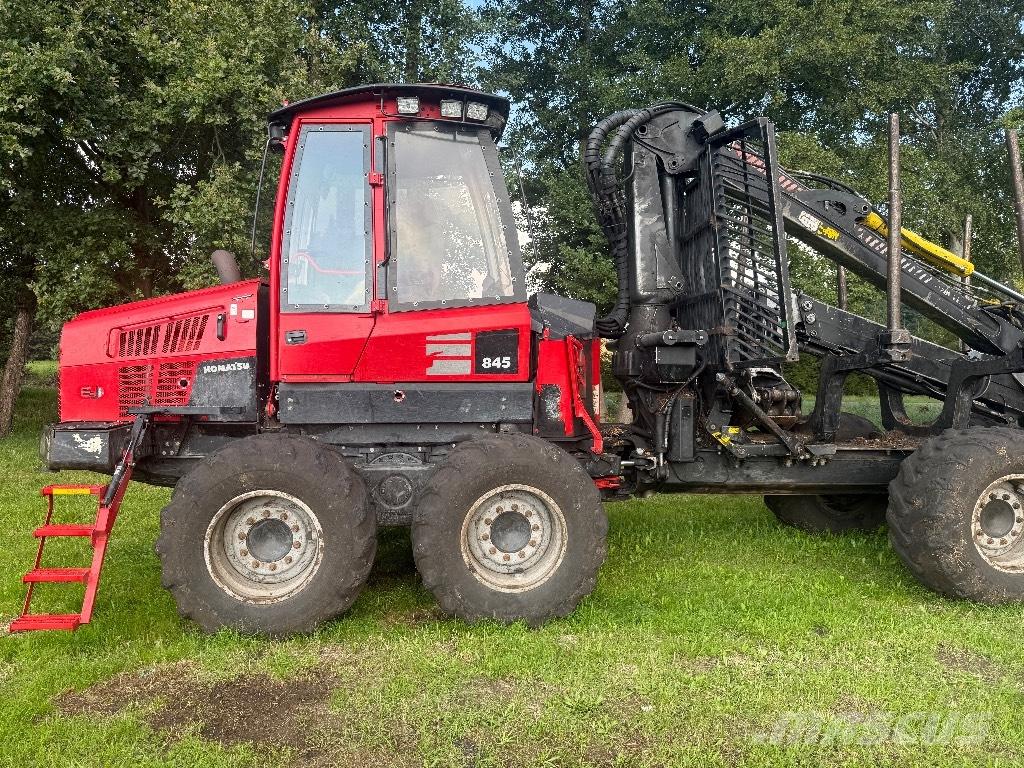 Komatsu 845 Forwarderid