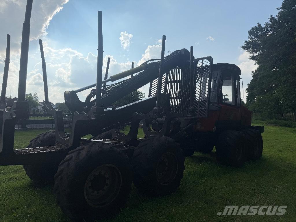 Komatsu 845 Forwarderid