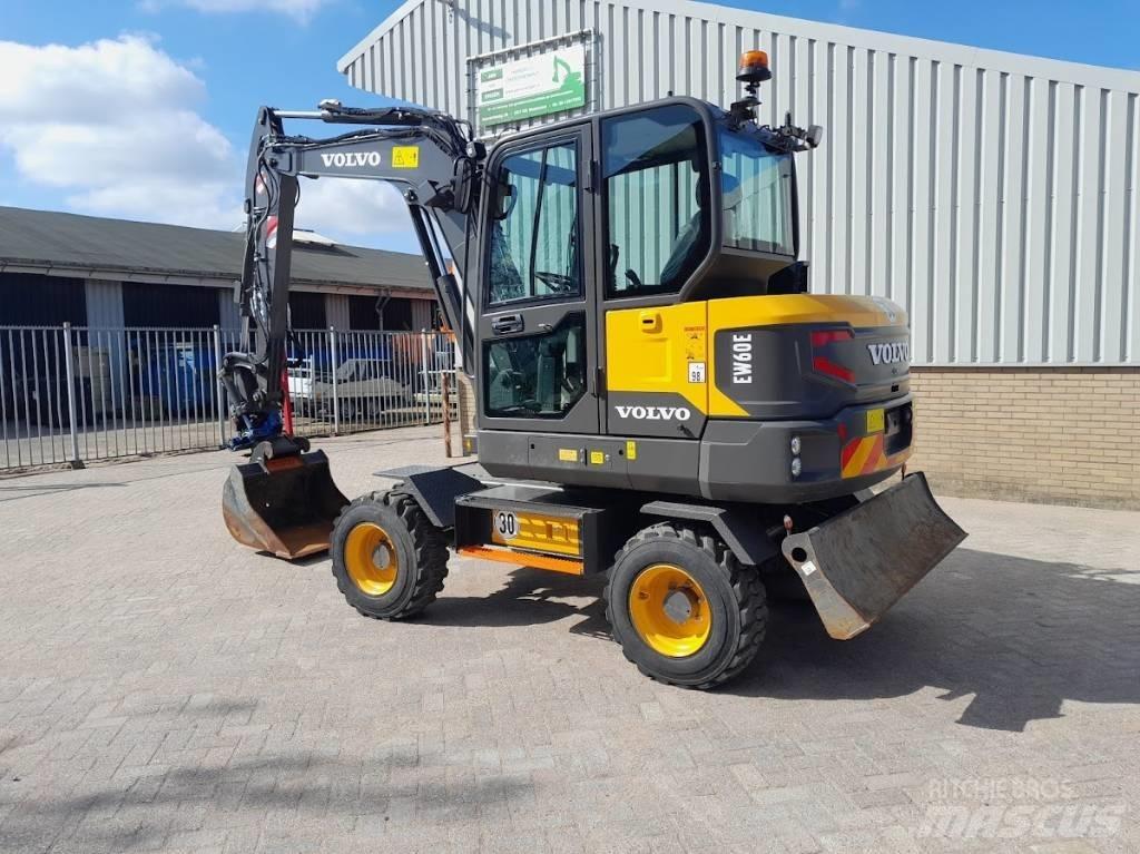 Volvo EW 60 E Ratasekskavaatorid