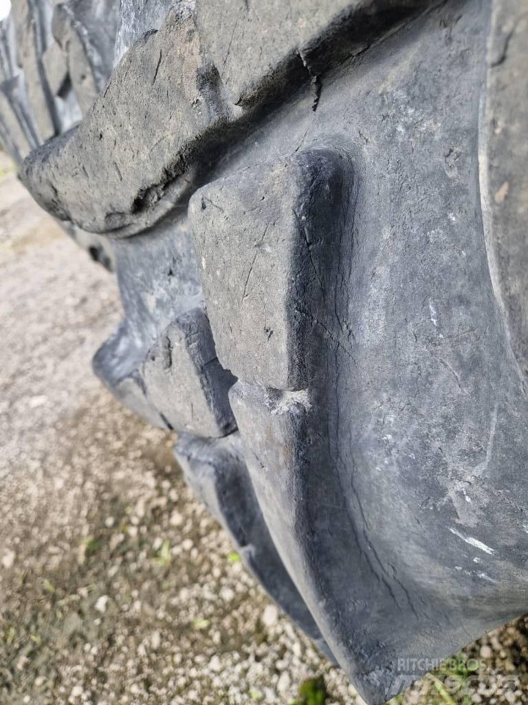JCB 531-70 Rehvid, rattad ja veljed