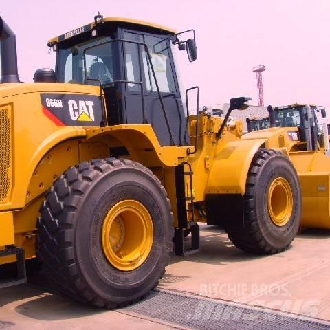 CAT 966H Rataslaadurid
