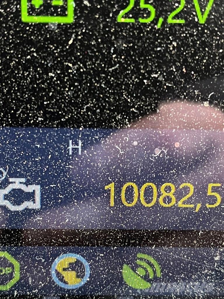 Komatsu 875 Forwarderid