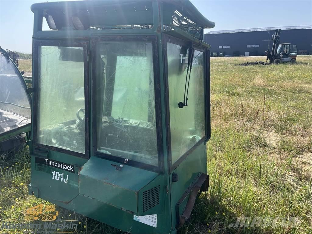 Timberjack 1010 Kabiinid
