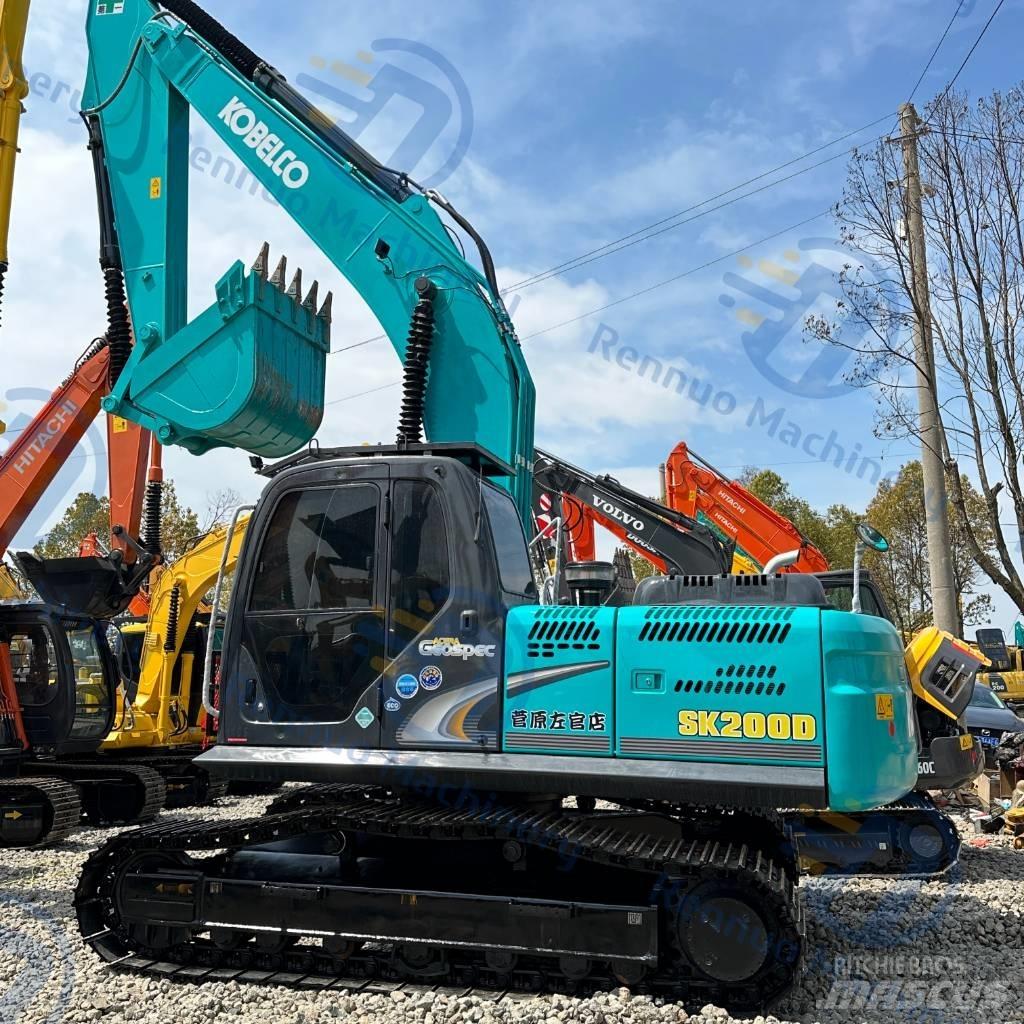 Kobelco SK 200 Roomikekskavaatorid