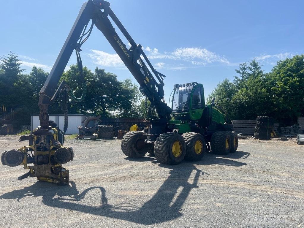 John Deere 1270 G Harvesterid