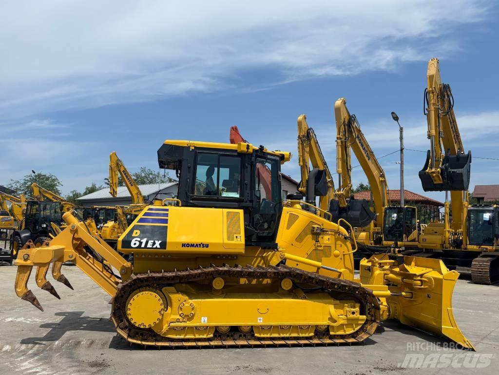 Komatsu D61EX-24E0 Buldooserid