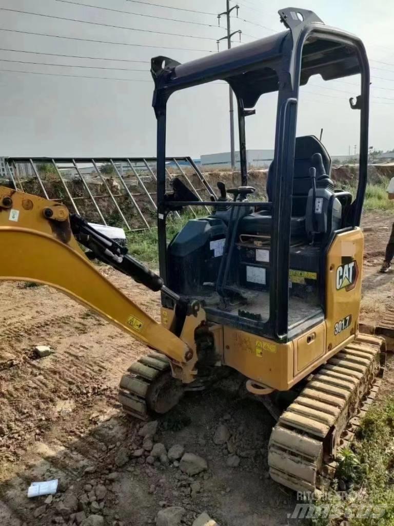 CAT 301.7 Miniekskavaatorid < 7 t