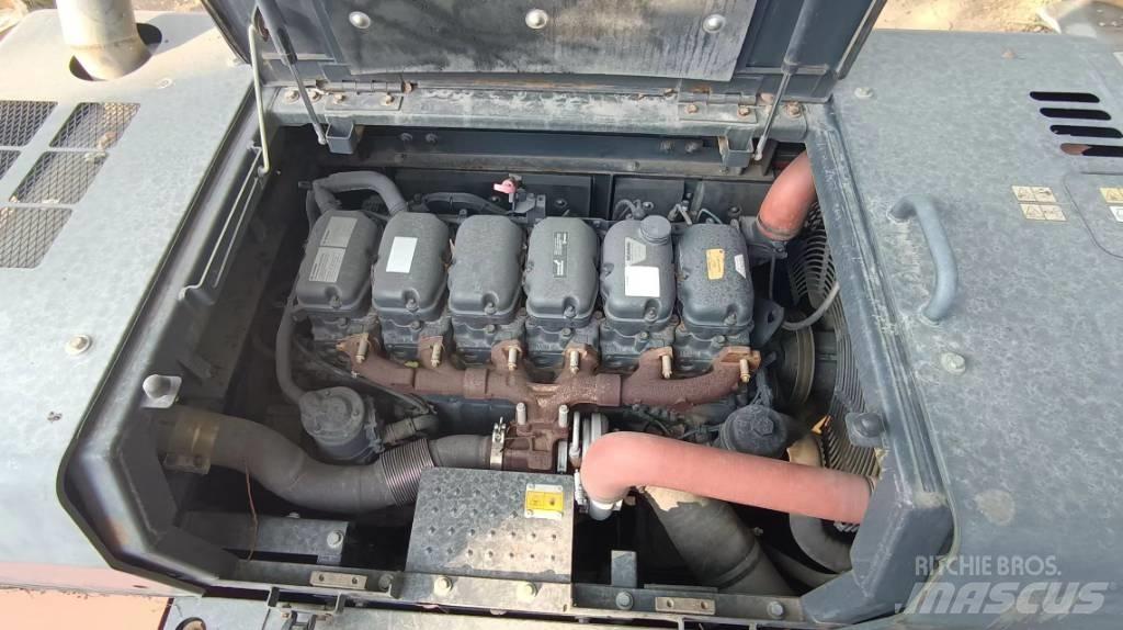 Doosan DX 530 LC-5 Roomikekskavaatorid