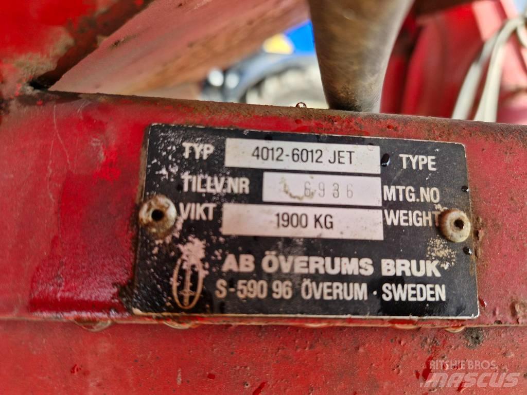 Överum Wing Jet 6012 Mineraalväetise laoturid