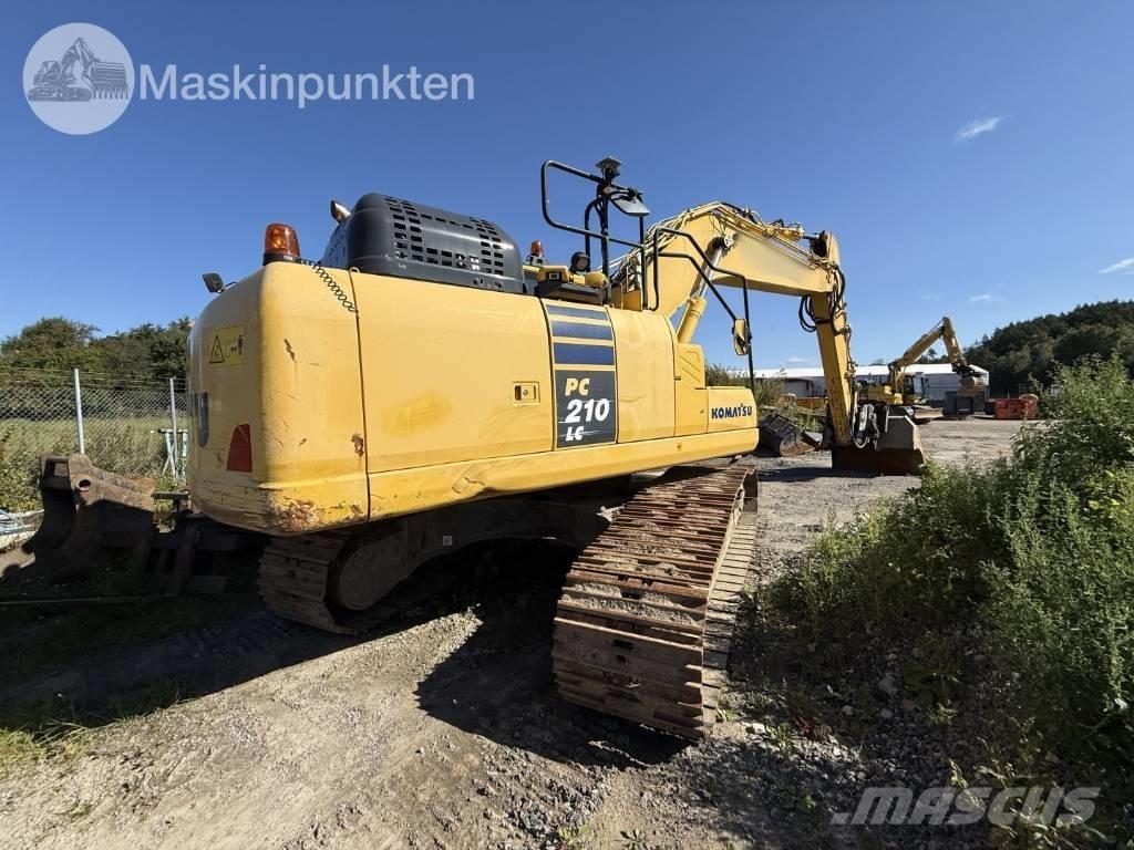 Komatsu PC 210 LC-11 Roomikekskavaatorid