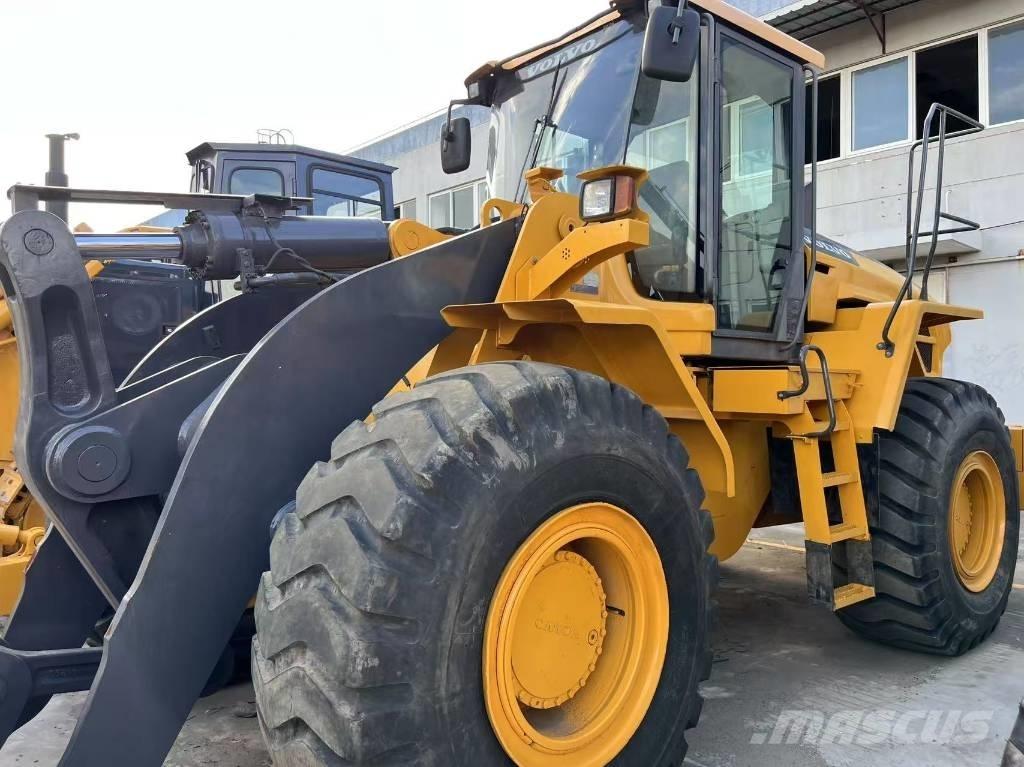 Volvo L 105 Rataslaadurid