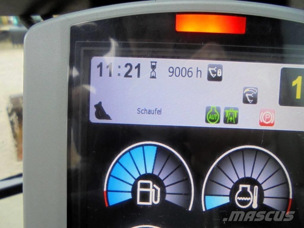 CAT M 318 F Ratasekskavaatorid