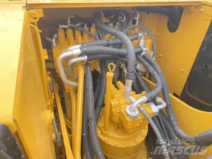 CAT CAT320D2 Väikeekskavaatorid 7t-12t