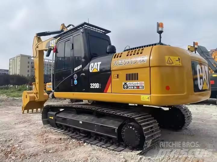 CAT CAT320D2 Väikeekskavaatorid 7t-12t