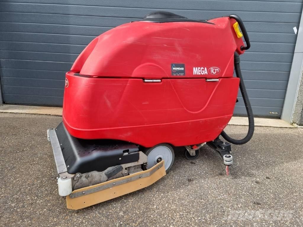 RCM Mega 702R Tänavapuhastusmasinad