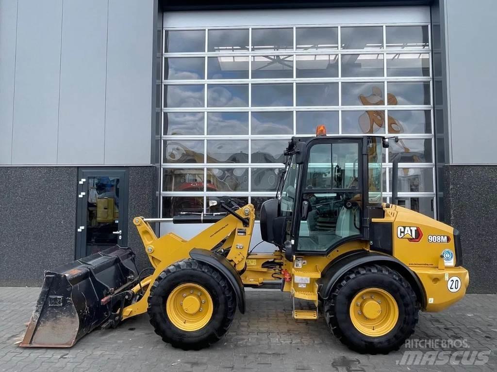 CAT 908M | EPA Rataslaadurid