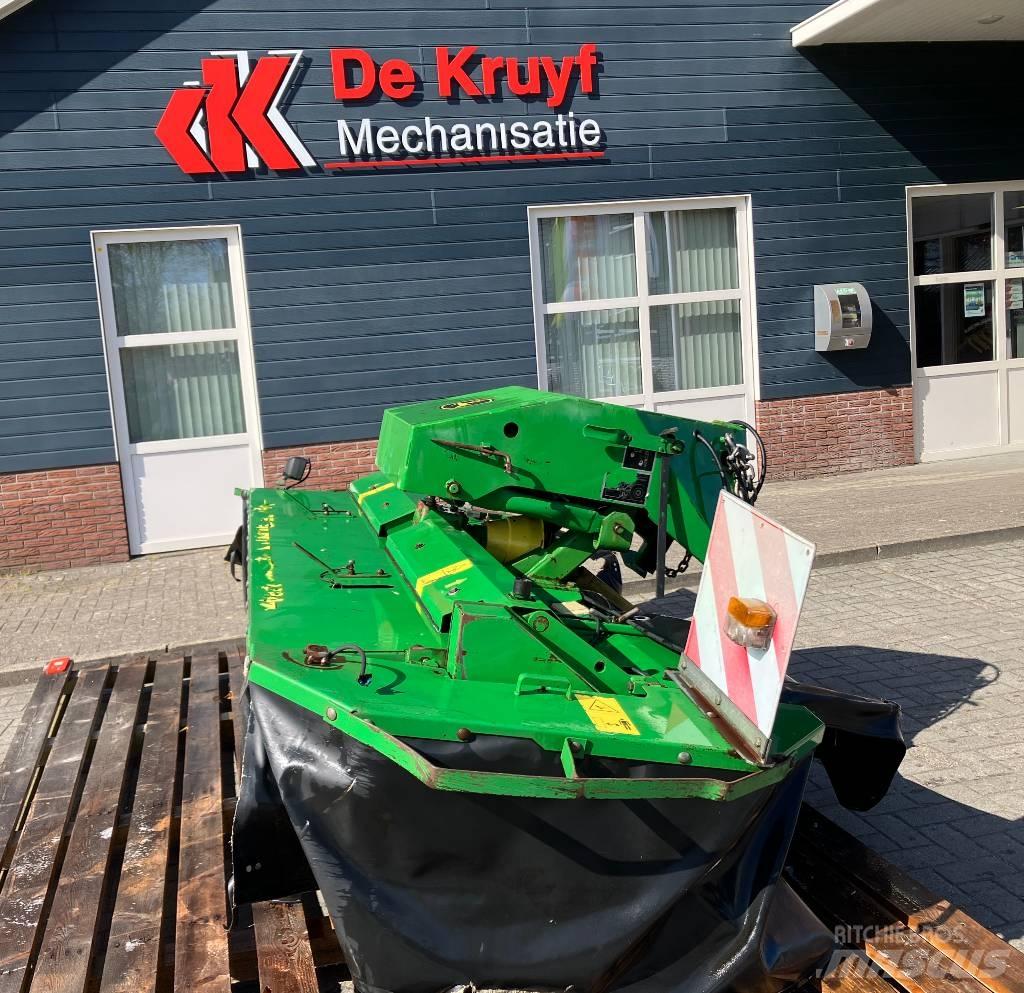 John Deere CC 228 A Niidukid