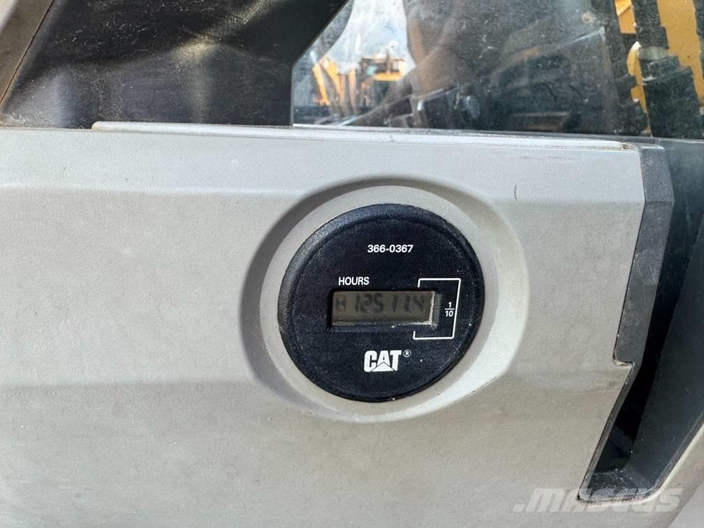 CAT 320 EL RR Roomikekskavaatorid