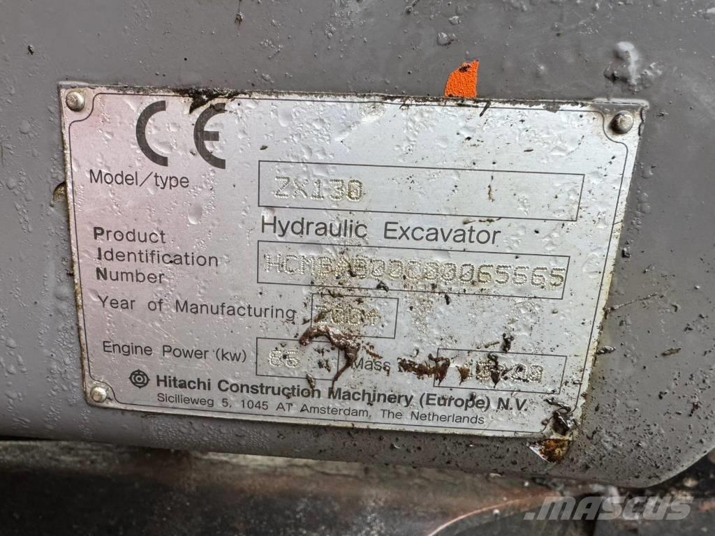 Hitachi ZX 130LCN Roomikekskavaatorid