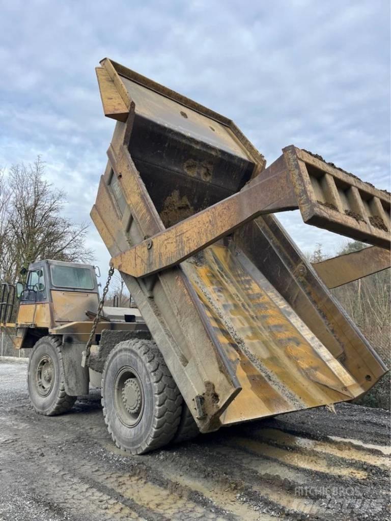 CAT 769 D Karjääriveokid