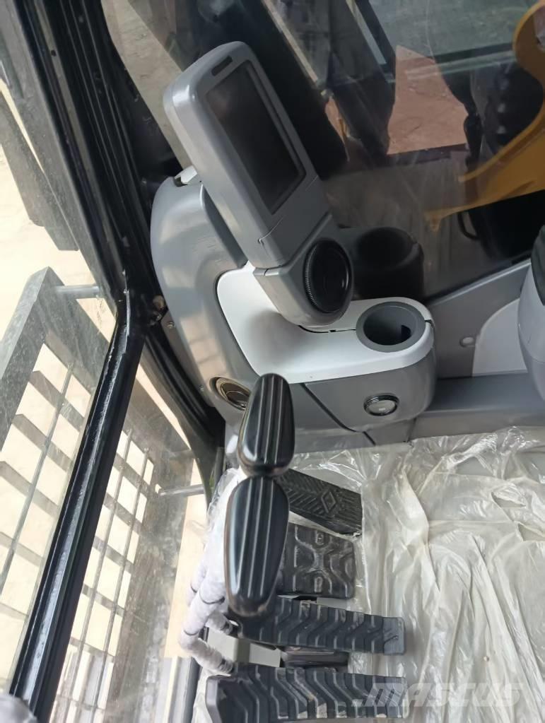 CAT 320 D2L Roomikekskavaatorid