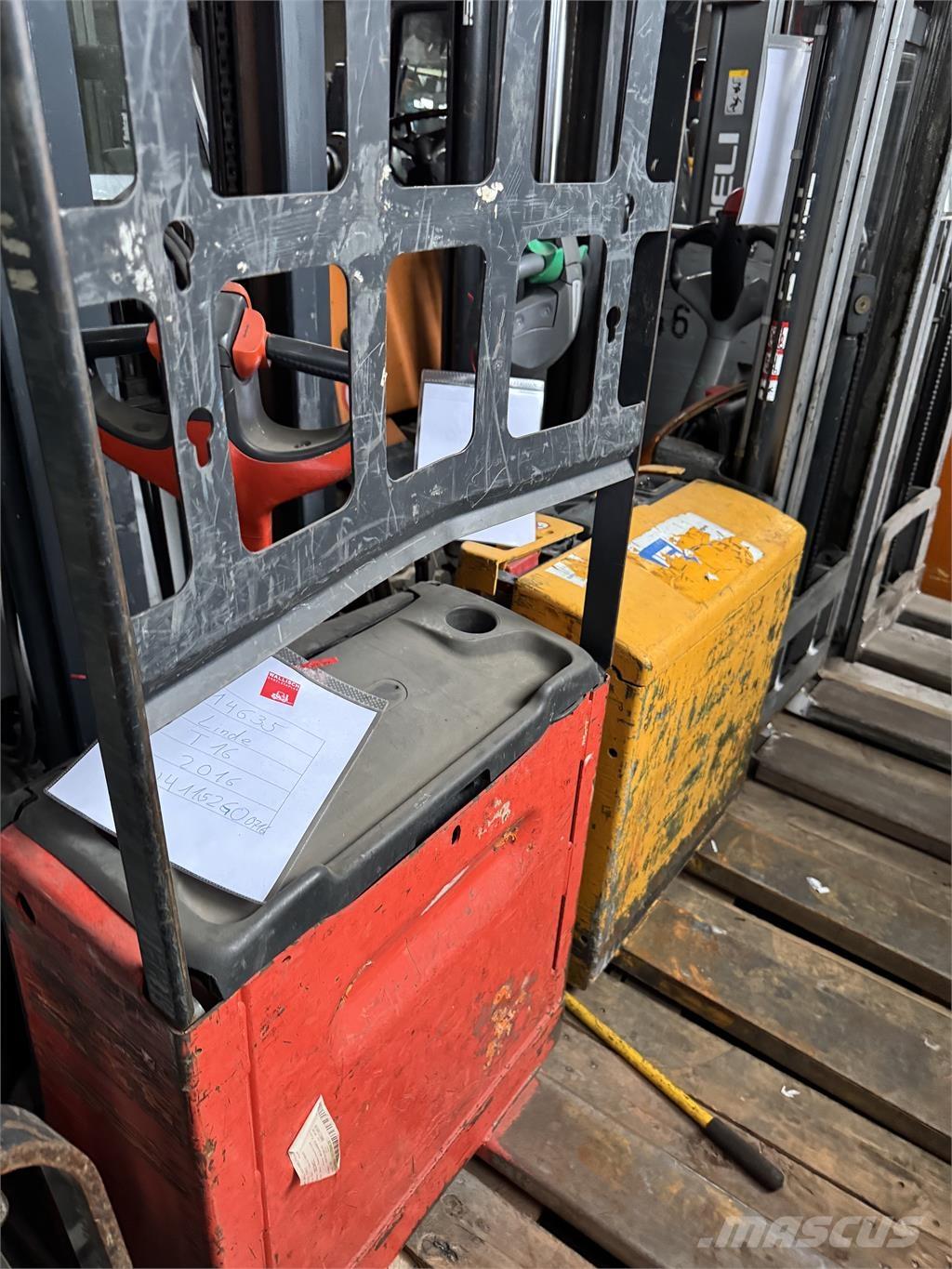 Linde T16 Järelkäidavad virnastajad