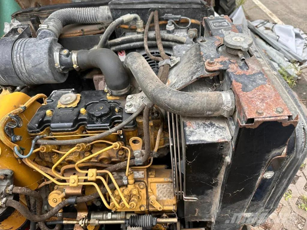 CAT CB-225E Muud rullid