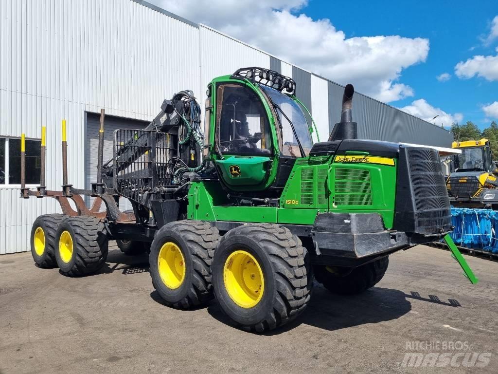 John Deere 1510G Forwarderid