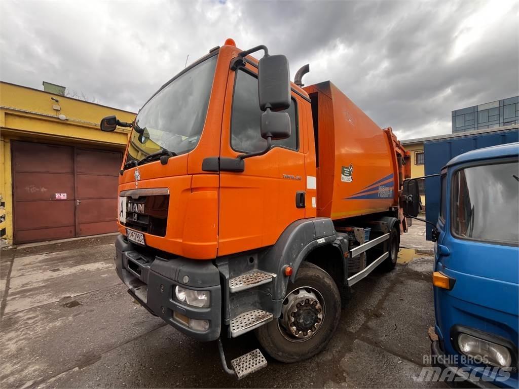 MAN TGM 18.250 4X4 Raamautod