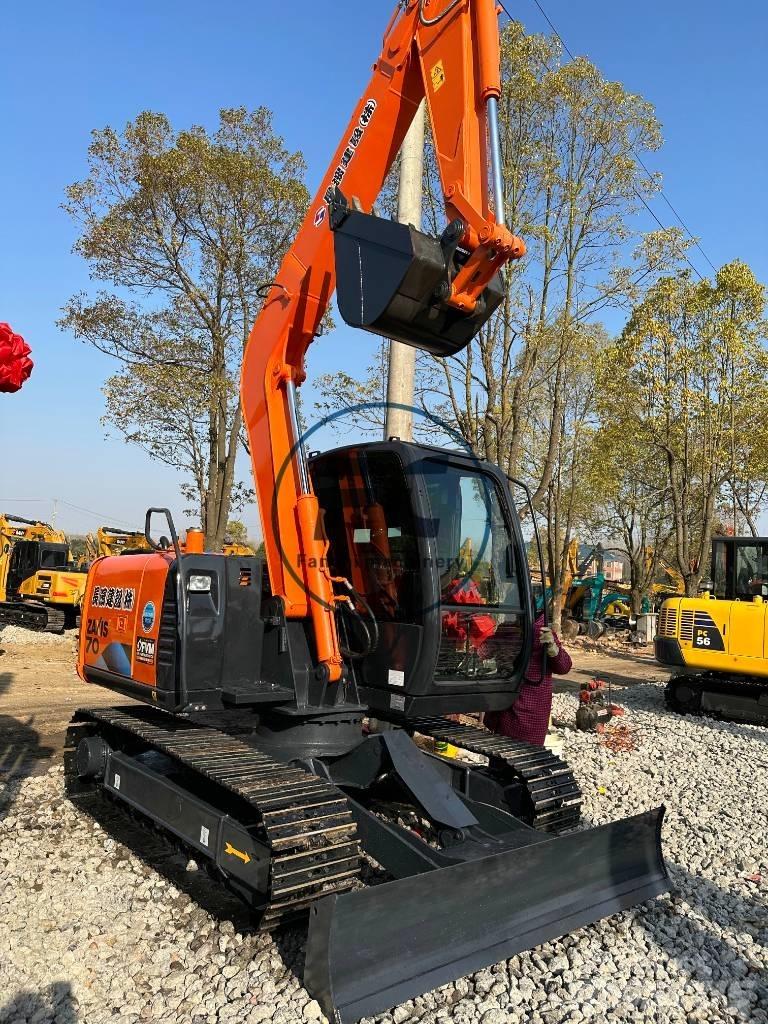 Hitachi ZX 70 Roomikekskavaatorid