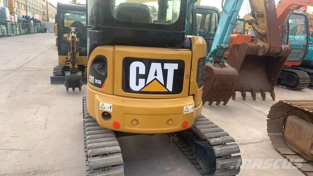 CAT 303 Roomikekskavaatorid